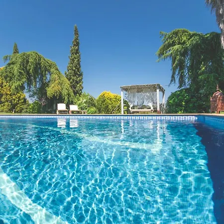 Bed and Breakfast Caponet Llica d'Amunt